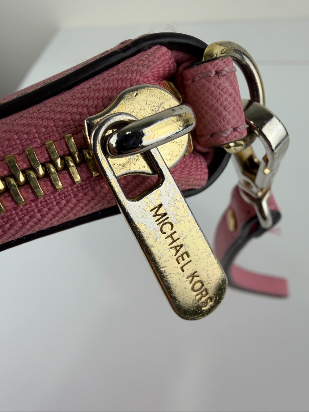 Michael Kors Jet Set Travel Large Zip Wristlet Wallet Pink Saffiano Leather - Picture 9 of 9